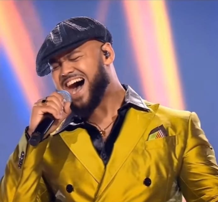 'Ik Mis Je Zo' vs. 'Papa's Got A Brand New Bag' | Cross Battles #2 | The Voice van Vlaanderen | VTM